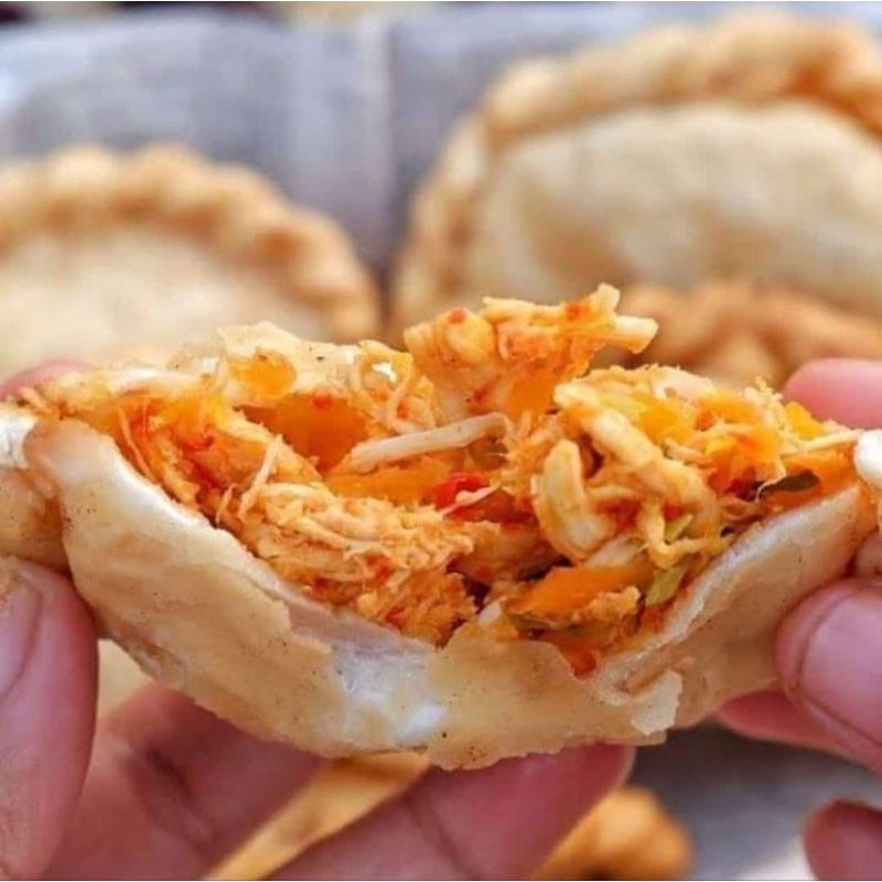 

Cireng Ayam suwir super pedas isi 6