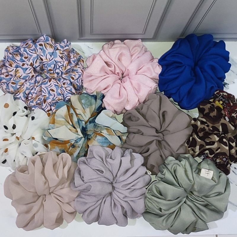HALIDA Scrunchies Aesthetic Ukuran L | Ikat Rambut Lucu | Ikat Rambut Anti Pusing