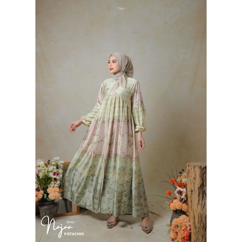 Naja Almeera Dress by halwa Apparel Gamis Armany silk adem