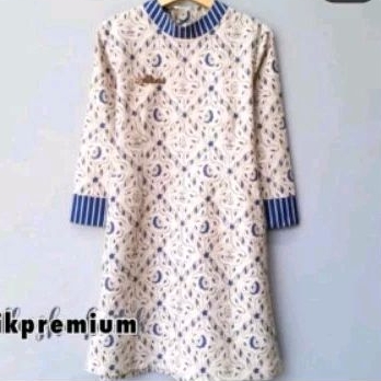 Tunik Wanita MUKTI Lawasan Kombinasi Lurik Batik Solo