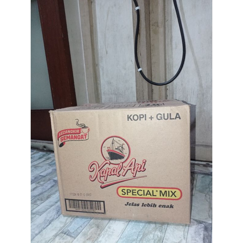 

KardusBekas/Seken27X23X23cm