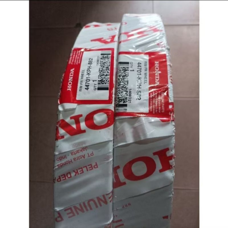 Velg / Pelek Depan 140-17 / 250-17 (44701-KPH-882) Merk HGP