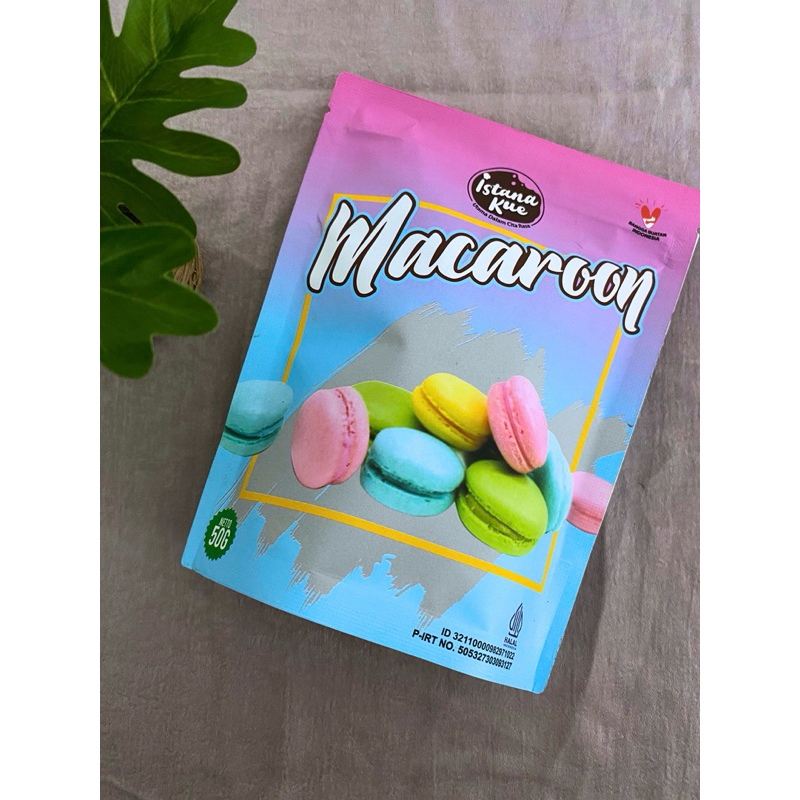 

Cemilan Istana Macaroon Prime Pouch 50gr & 35gr