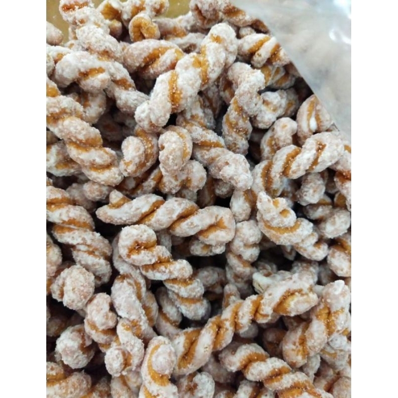 

UNTIR UNTIR / KUE TALI TAMBANG MANIS