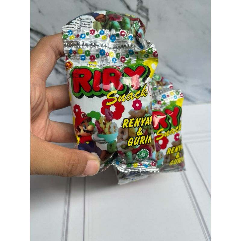 

SNACK RIRY JAJAN JADUL RENCENG ISI 10 PCS MURAH