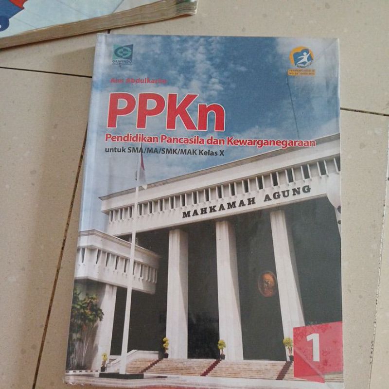ppkn kelas 10