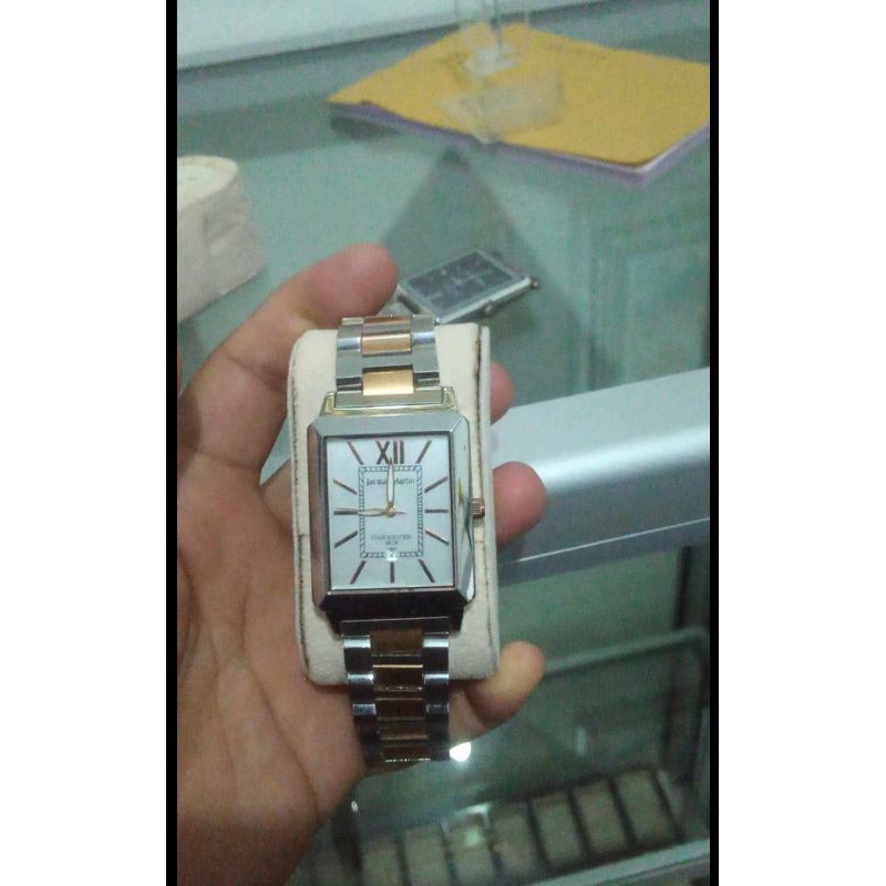 jam tangan pria devond original