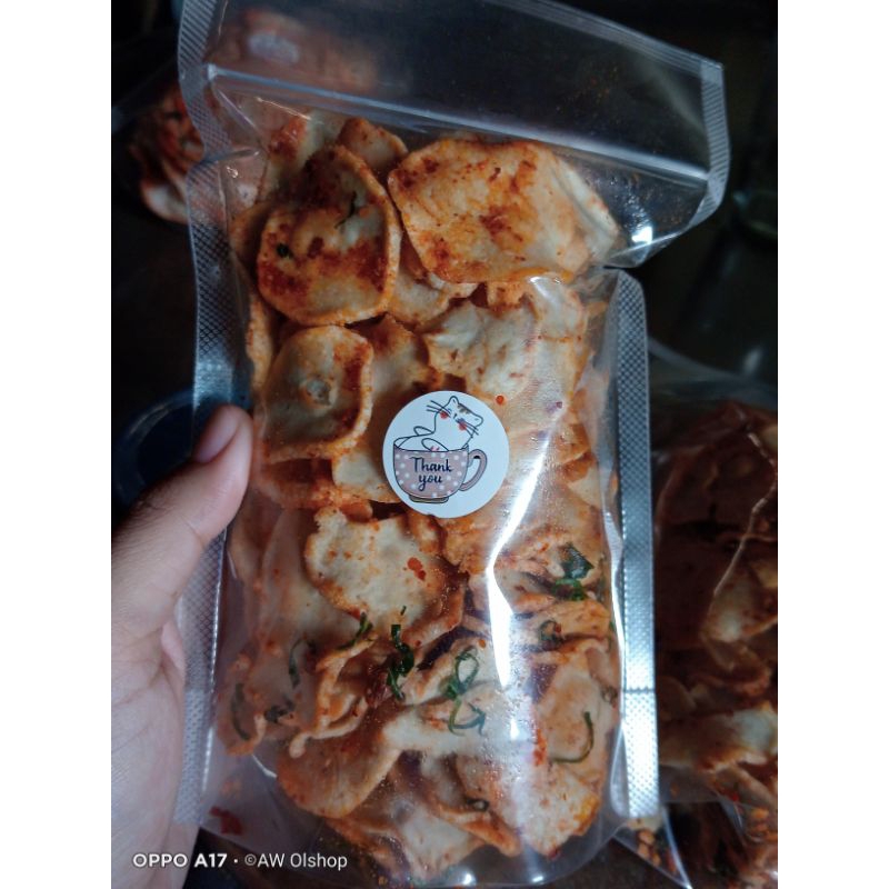 

Basreng//baso goreng//basreng daun jeruk//basreng balado//basreng pedas//basreng original