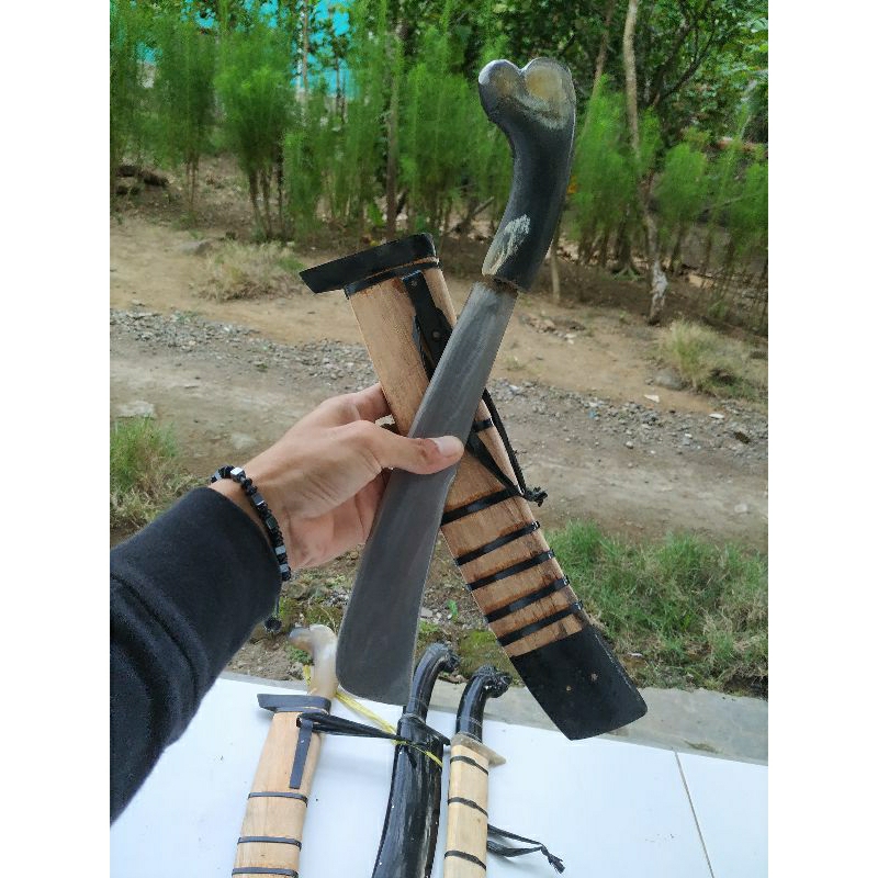 Bedog Multifungsi Khas Galonggong Gagang Tanduk Asli