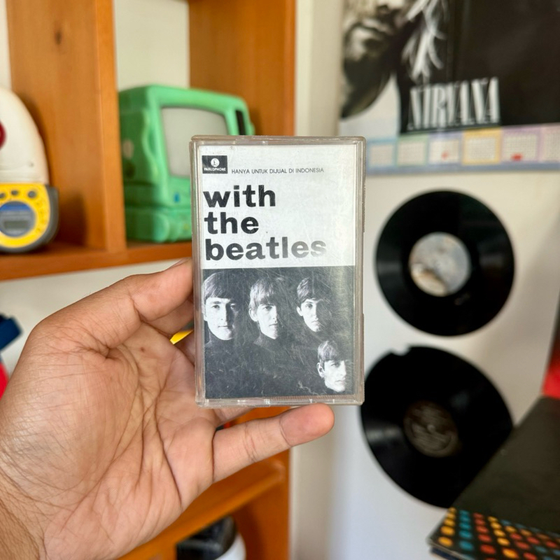 Kaset Pita / Tape / Walkman With The Beatles Original 100% Berfungsi / Tested Indonesia Luar Campur