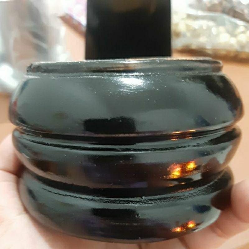 Kaki kayu sofa model yoyo