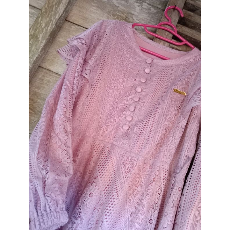Gamis brokat warna pink