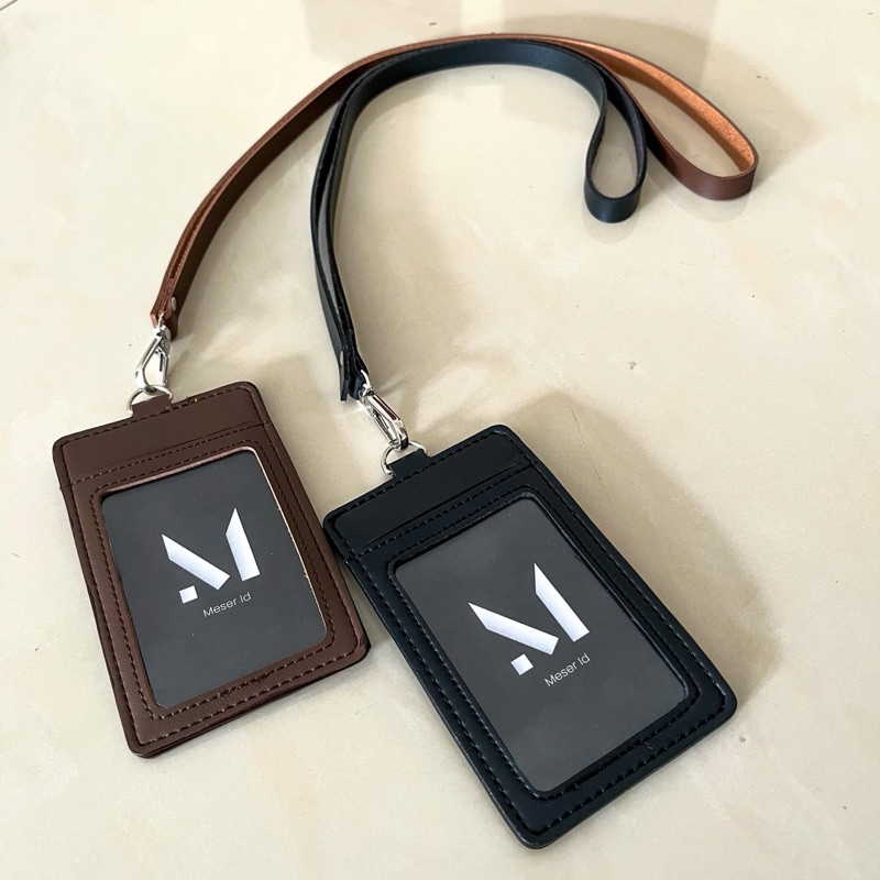 

H7Y Name Tag Holder Lanyard Id Card Kulit Sintetis 4 Slot Penyimpanan Kartu Pria Wanita