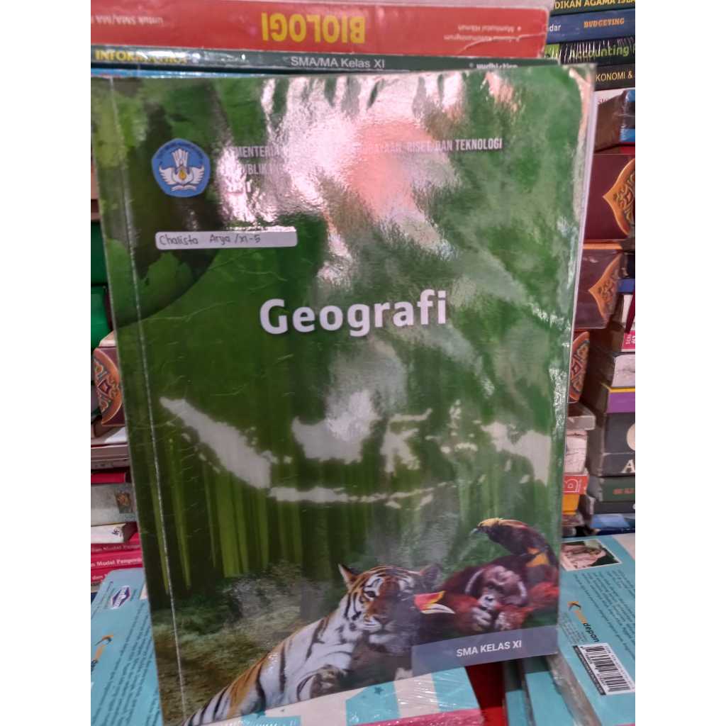 BUKU PAKET GEOGRAFI SMA KELAS 11