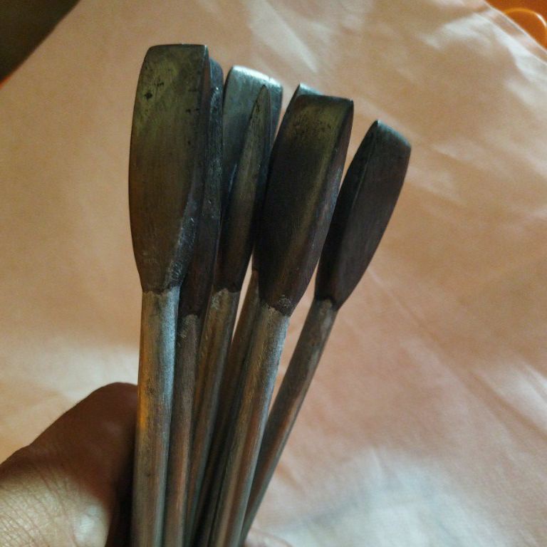 

Pensil Bostel Pencil Cek Fisik Samsat Pinsil Gesek Nomor Rangka Mesin KODE Z9Y4