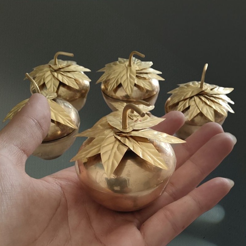 KODE U98S Apel Jin Turki daun 1 sampai 23 Hitam lengket