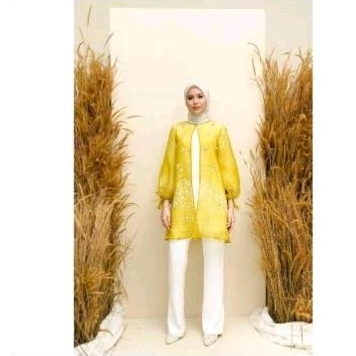 Wearing Klamby Andaya Outer size S