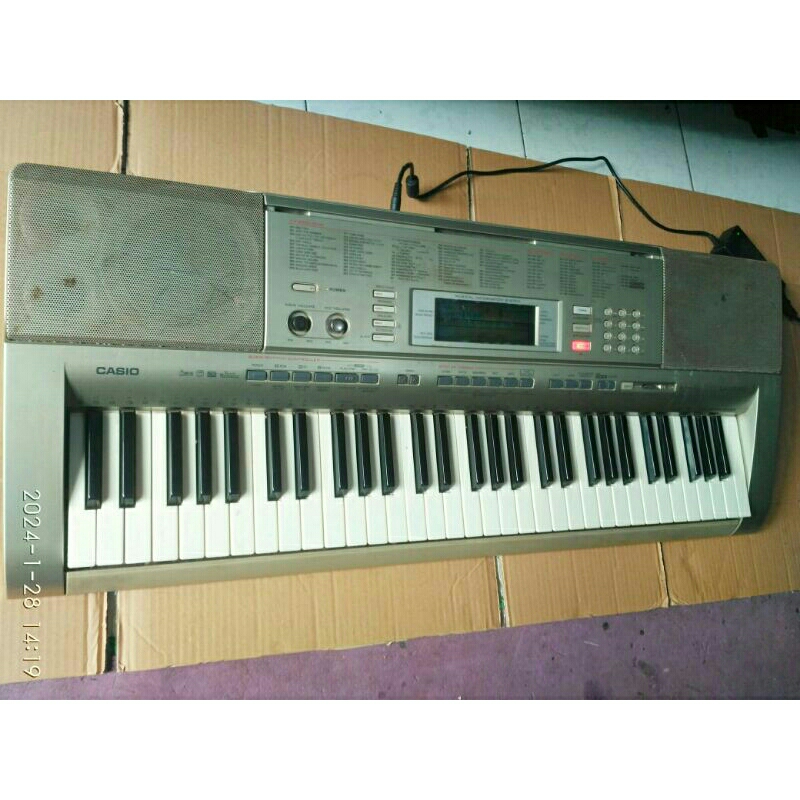 keyboard#piano Casio lk270, second normal sangat