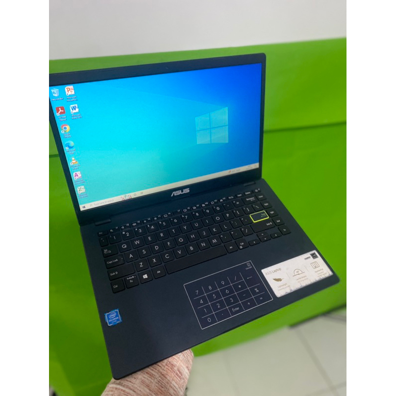 Laptop Asus E410M Second mulus udah SSD