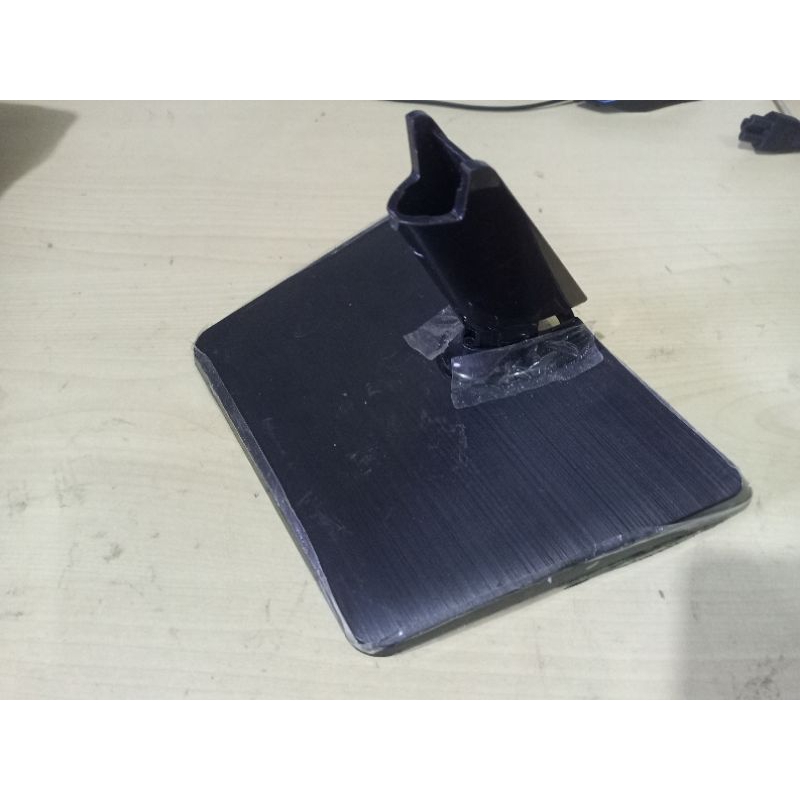 kaki monitor LG