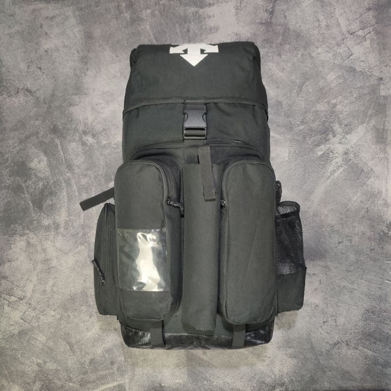 DESCENTE MULTIPOCKET TRAVELER BACKPACK