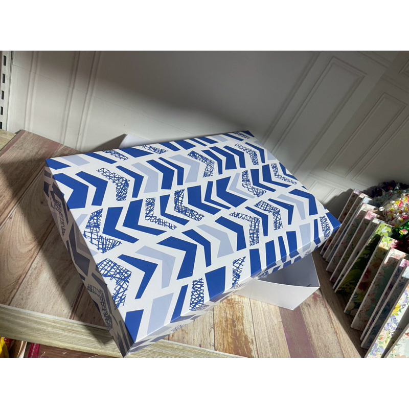 

BOX KADO | BOX KEMASAN | BOX PAPER | BOX BIRU | BOX GIFF