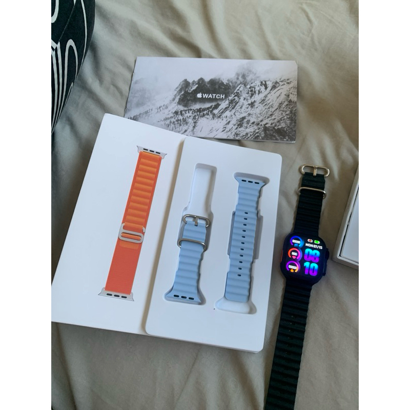 Apple watch Ultra 2 Titanium Case Black 49mm (preloved)