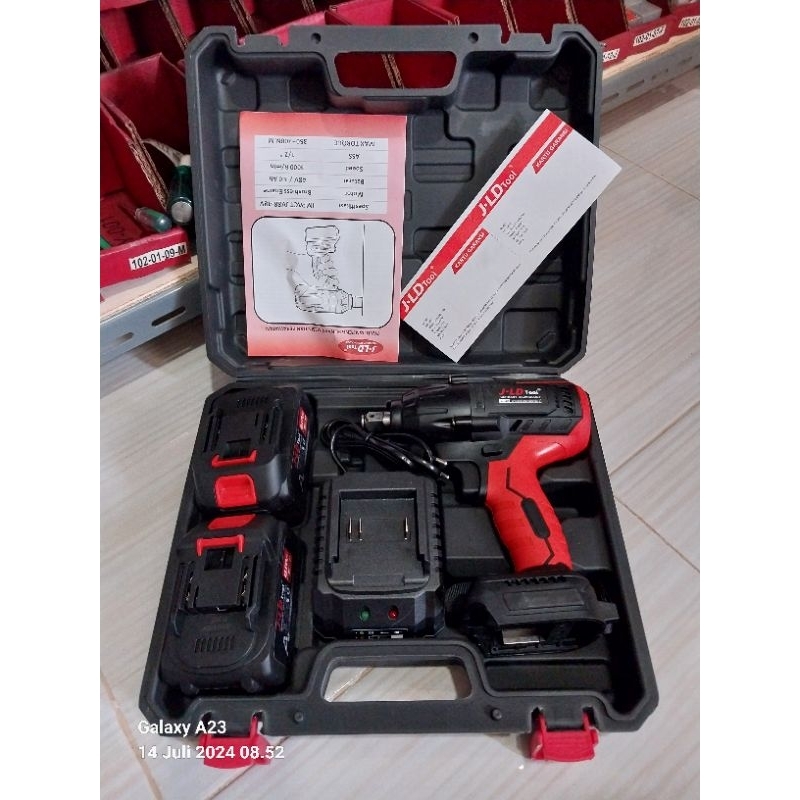 IMPACT WRENCH JLD J88F TORSI 650NM BATREE 2PC KOPER CHARGER DOKING