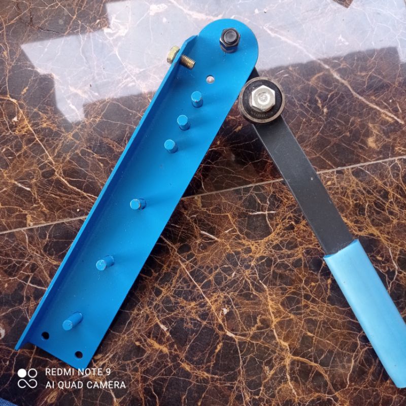 alat penekuk besi beton (SNI) 16mm