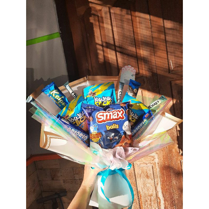 

Buket Snack Jumbo Wisuda,Sempro