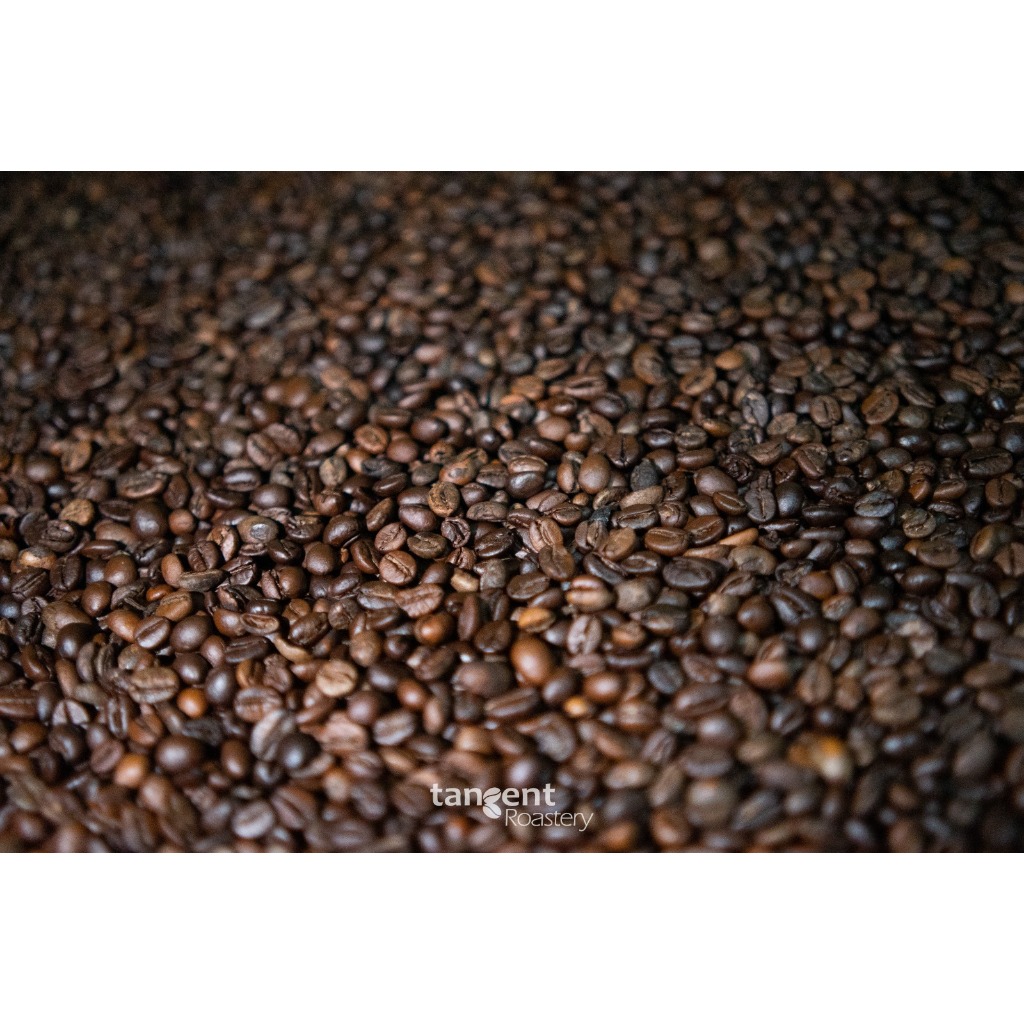 

BIJI KOPI/BEAN KOPI ARABIKA GUNUNG BISMA NATURAL PROCESS