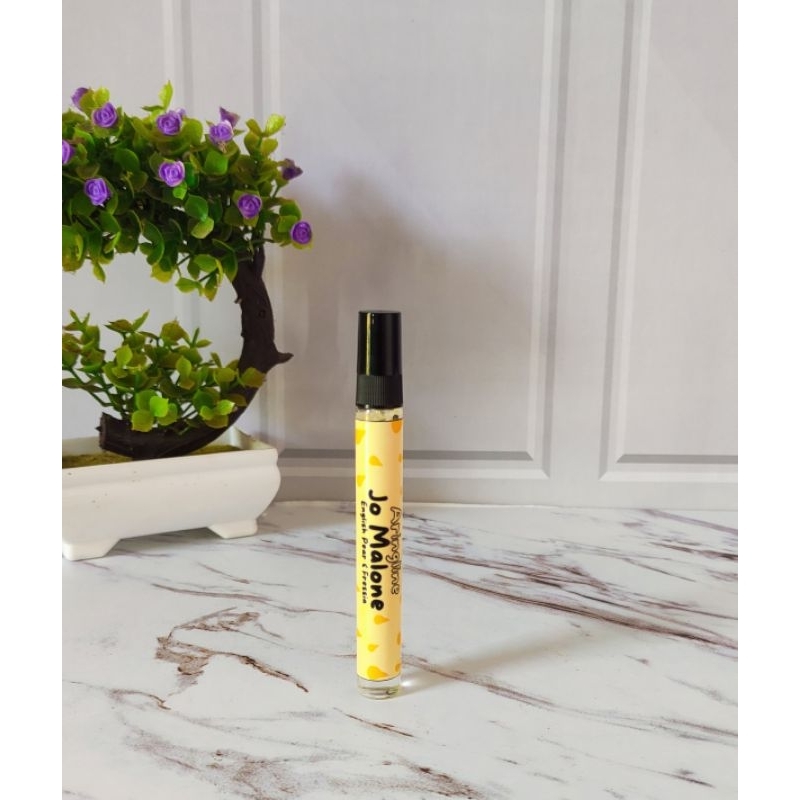 TRAVEL SIZE 10ML | JO MALONE ENGLISH PEAR & FRESSIA BY ARINGLINE