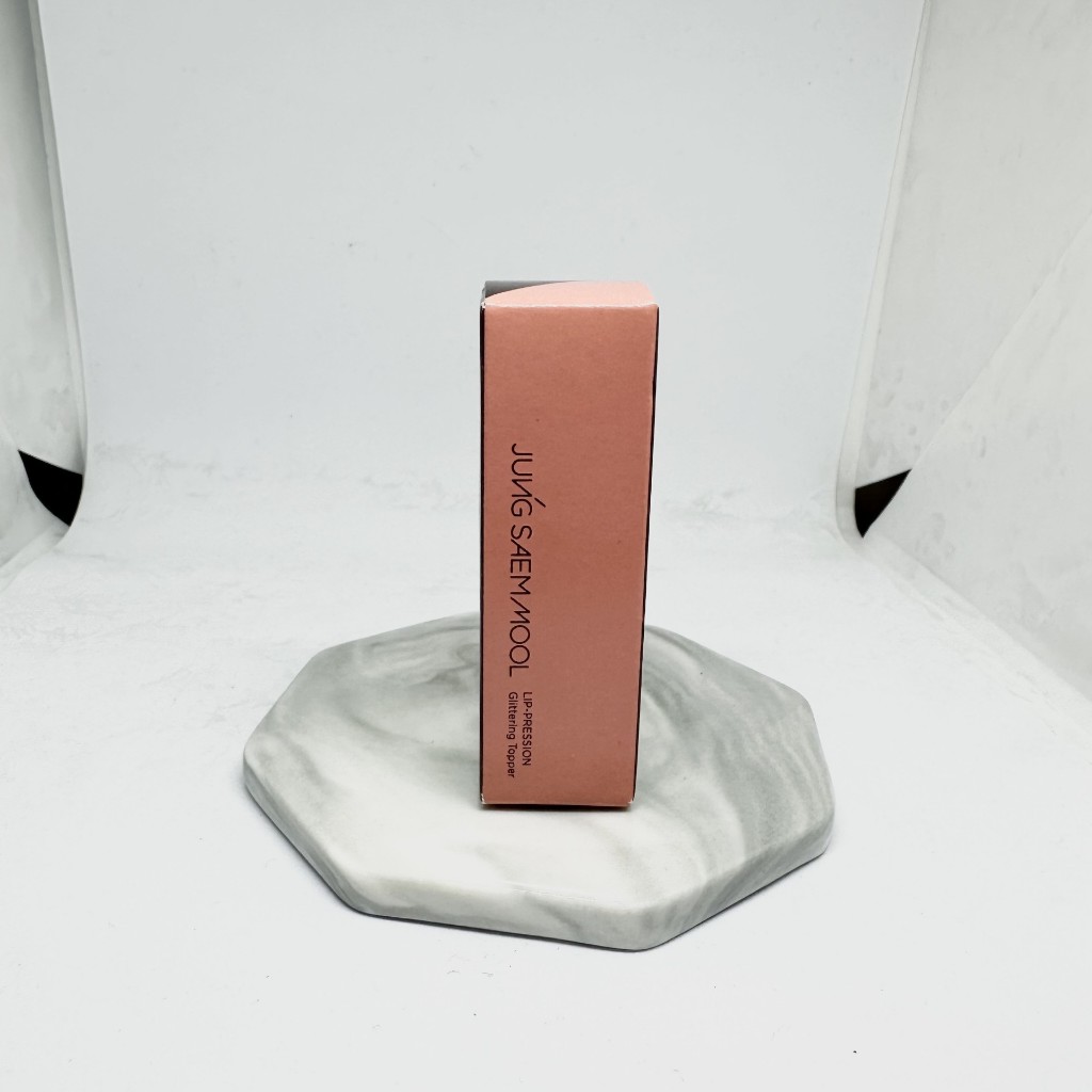Jung Saem Mool Lip-Pression Glittering Topper #peach prism