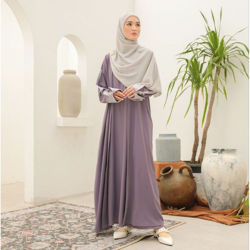 KHAWLA ABAYA SHI by SHIREEN SUNGKAR