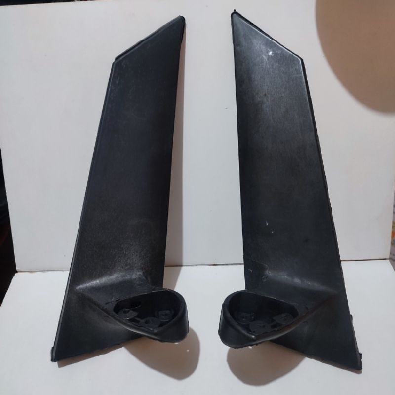 dudukan kaki spion innova 2005-2015