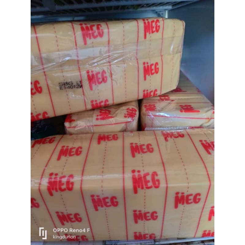 

Keju Meg Cheedar 2kg