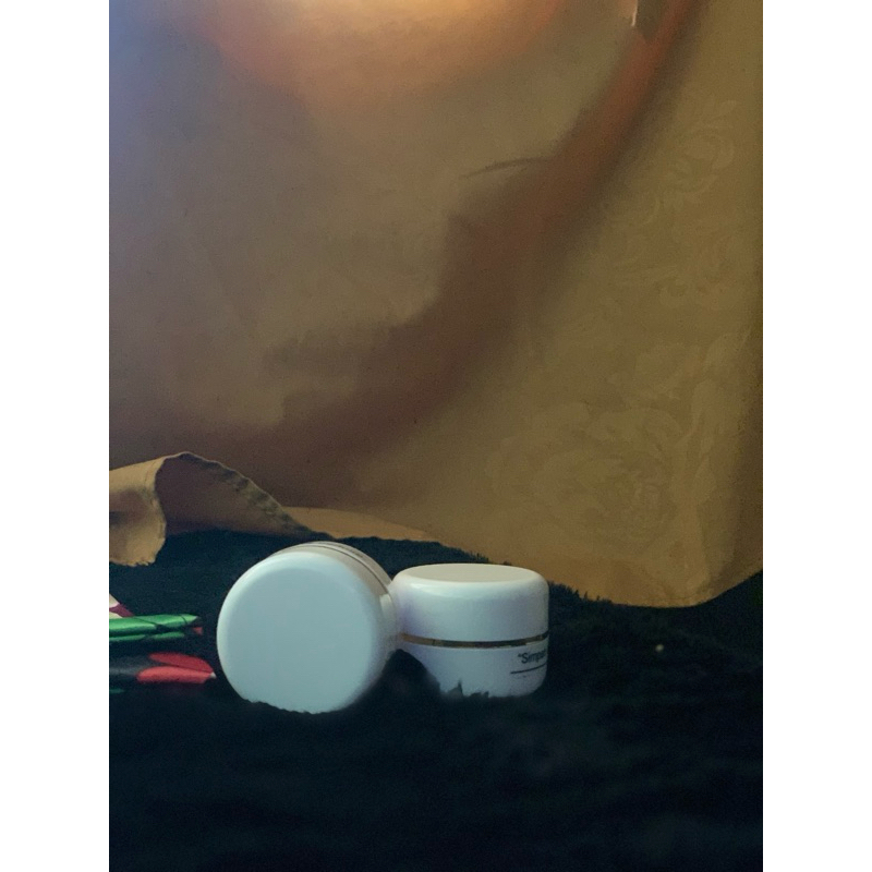 krim malam whitening/flek