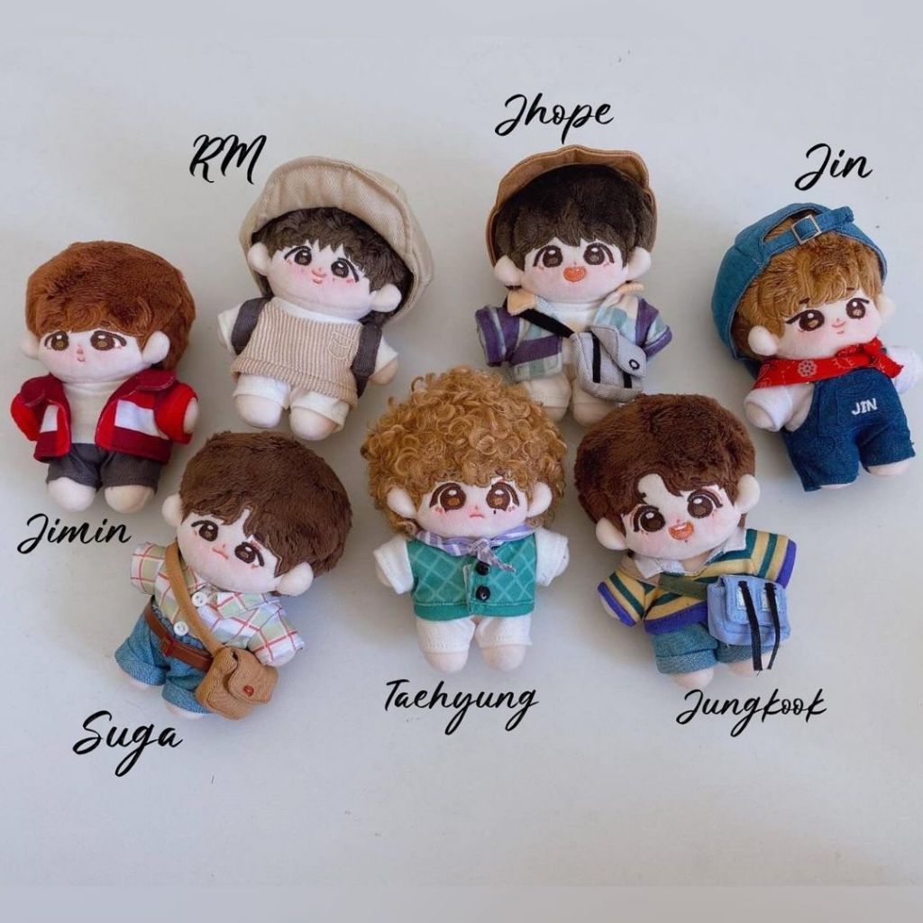 [READY STOCK] BTS Love Me 10cm Doll Standing Doll