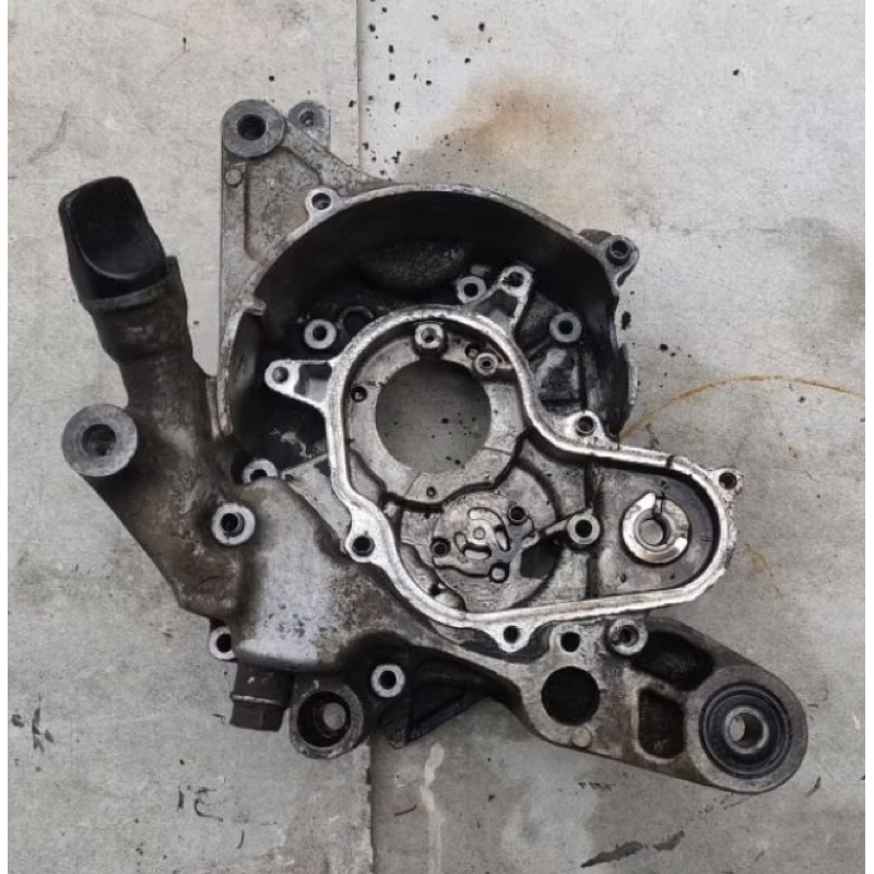 Bak Kalter kanan Bak oli kerengkes Honda vario Karbu/vario terno 110 original cabutan kode part KVB