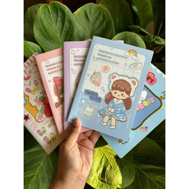 

Buku Tulis Glitter Karakter Girl Rabbit