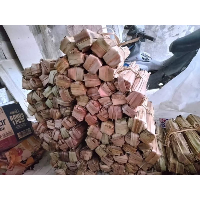 

Gula Aren Asli Gula Merah Asli 100% Tanpa campuran bahan kimia