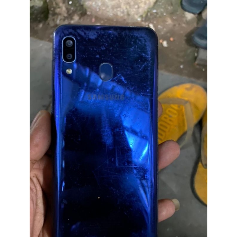 Samsung A23