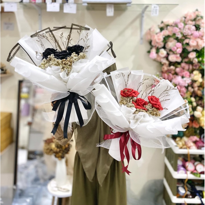 Buket Bunga Mawar Artificial Imitasi Cowok Cewek Ulangtahun aanniversary Wisuda