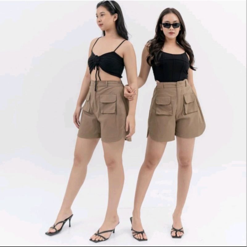 Celana pendek wanita / cargo pants / outfit kekinian