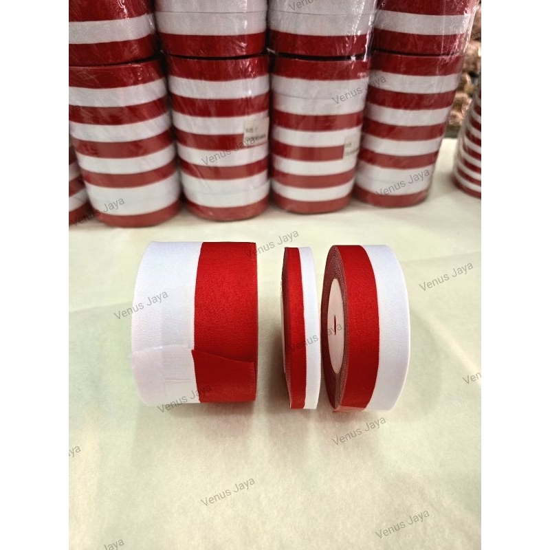 

PITA MERAH PUTIH BENDERA uk.1/2" / 1 " / 2" (PER ROLL)