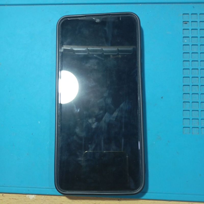 Redmi 9A HP Ram 3 GB internal 32 GB restar-restar trs jual aja