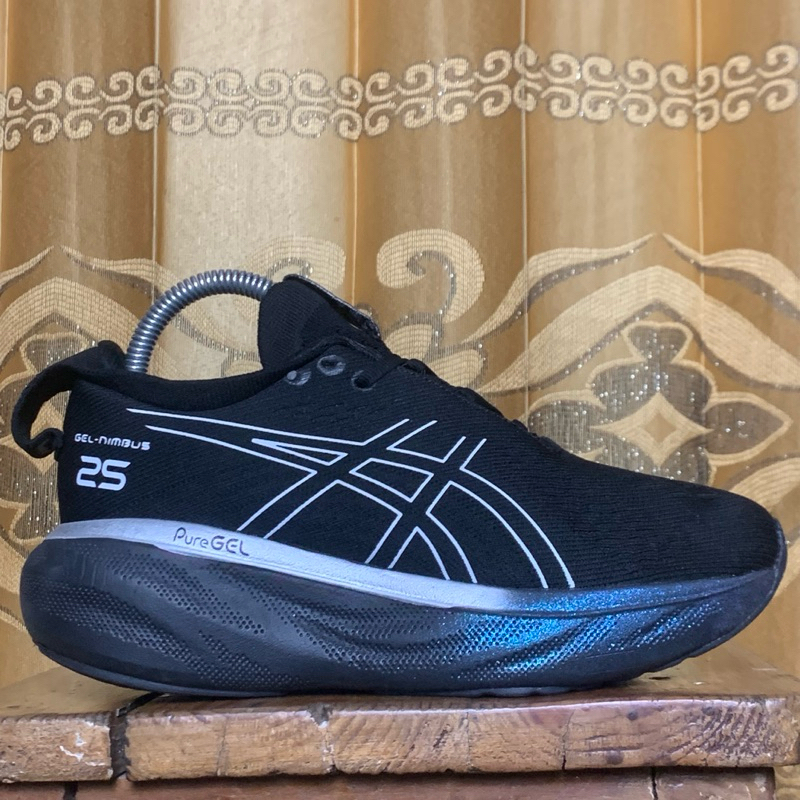 Asics Gel Nimbus 25