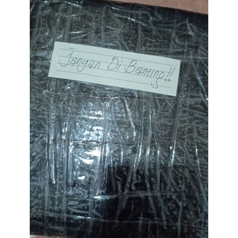 

buku tulis dan perlengkapan sekolah
