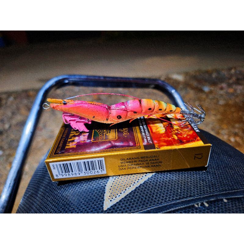 Umpan cumi  gacor. Egi kayu. Squid Jig model udang ukuran 2.5 panjang 10cm