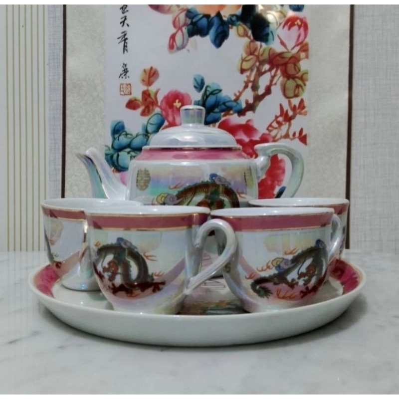 Tea set keramik motif Naga dan Burung Hoong Nos